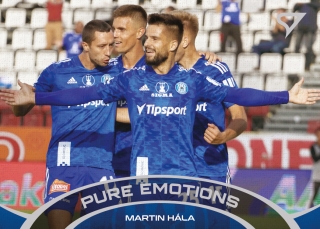 21-22 Fortuna Liga - Martin HÁLA č. PE-15