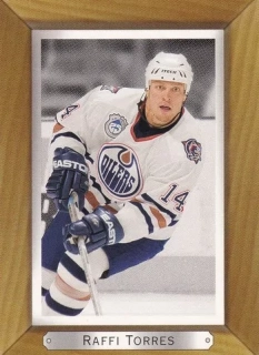 03-04 Bee Hive - Raffi TORRES č. 80