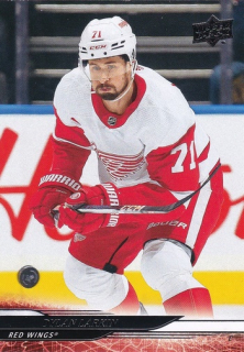 24-25 UD S2 - Dylan LARKIN č. 305